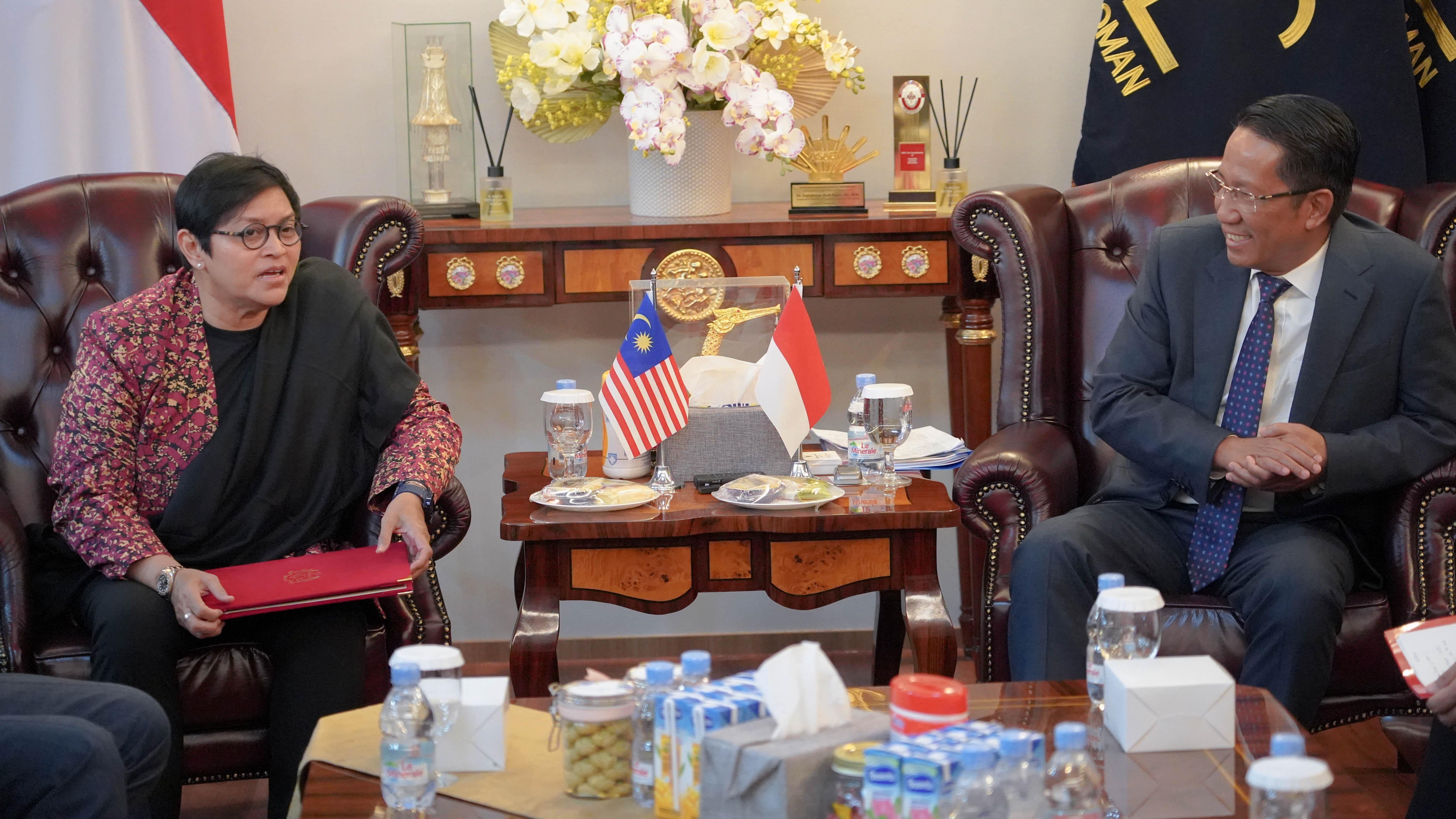 2025 05 08 CC Ina Mly 1