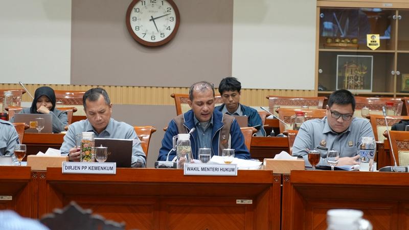 2025 12 02 Raker RUU Penyesuaian Pidana 1